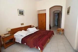 Asteri Hotel Livadi (Serifos)
